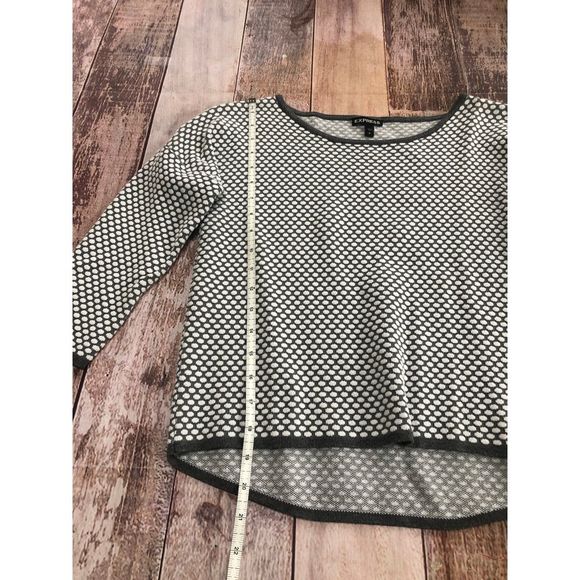 Express knit‎ polka dot pattern top size S - Picture 5 of 7